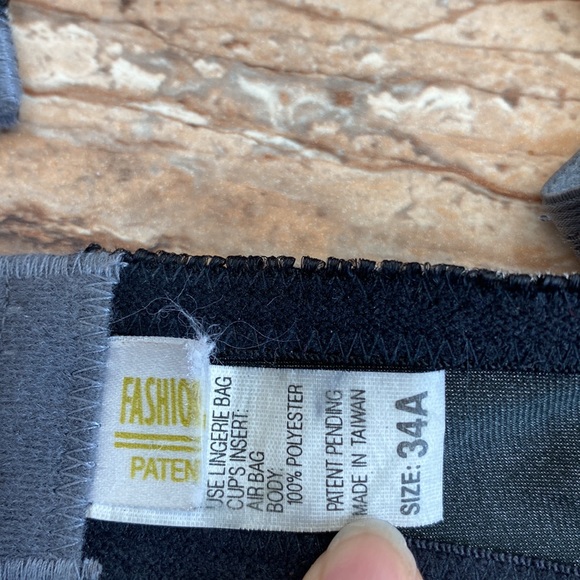 Fashion ladies bra in size 34A. Pewter/silver colouring with lace overlay. - Picture 4 of 8